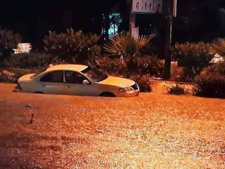 بالفيديو.. 4 قتلى وغرق أكثر من 30 سيارة في فيضانات دهوك