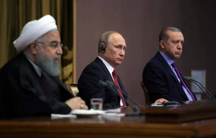 قمة طهران.. بوتين يؤكد حق دمشق بالسيطرة على إدلب وأردوغان يدعو إلى هدنة