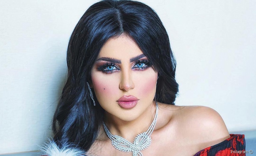 بالصور: إعلامية كويتية تكشف عن أجزاء حساسة من جسدها.. والتعليق ممنوع!!